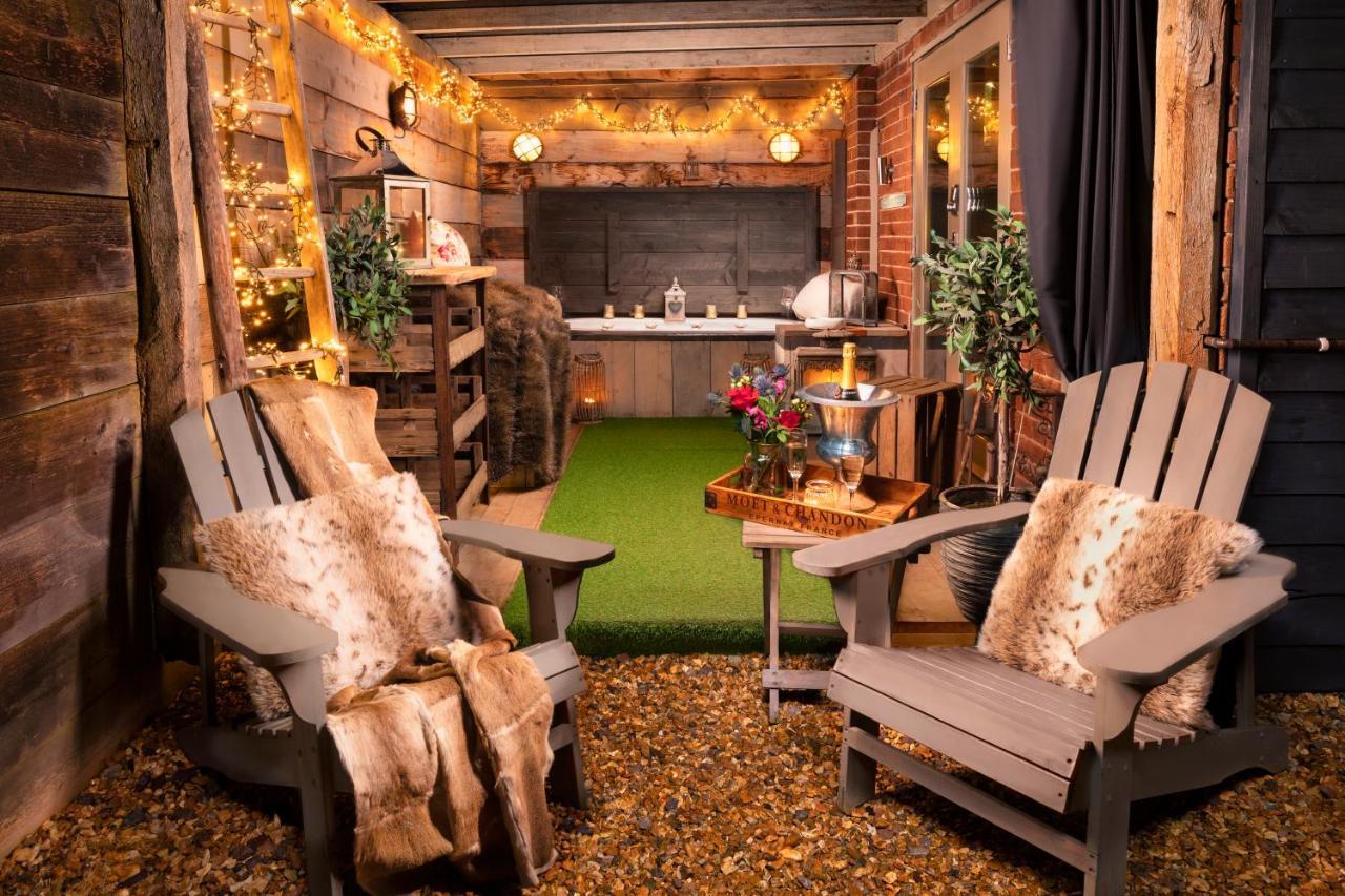 The Cowshed At Cheshire Boutique Barns Villa Nantwich Bagian luar foto
